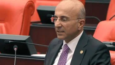 "22 milyon randevu talebine, sadece 521 kadro açıldı”