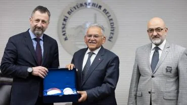 Büyükkılıç, Çekya Büyükelçisi Stepanek'i ağırladı