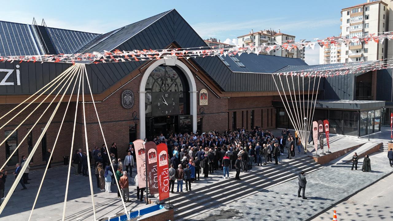 Çarşı Melikgazi kapılarını açtı