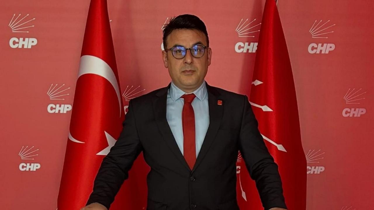 CHP'de iki ilçe başkanı daha görevden alındı
