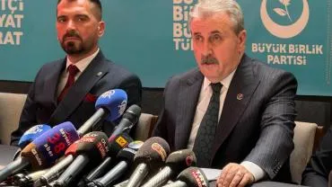 Destici Kayseri'de konuştu