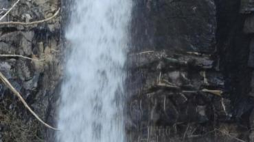 Erciyes'te uzun zamandır akmayan şelale akmaya başladı