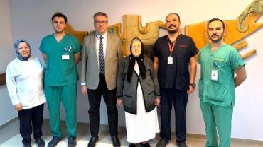 ERÜ'de 3.7 kilogramlık dev tümör başarıyla çıkarıldı