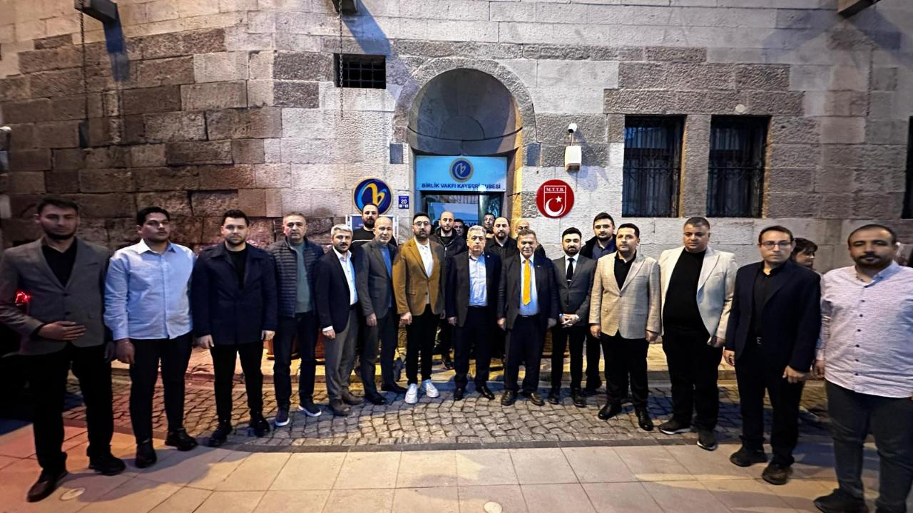 Genç Birlik Kayseri Şubesi'nden “Tecrübeden Liderliğe” söyleşisi