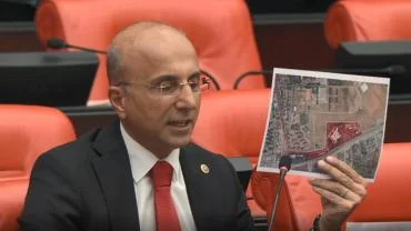 “Kayseri’nin göbeğindeki 120 bin metrekare kime devredilecek?”