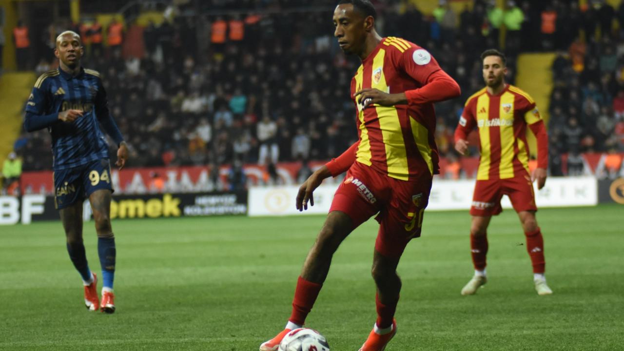 Kayserispor Fenerbahçe'ye farklı yenildi