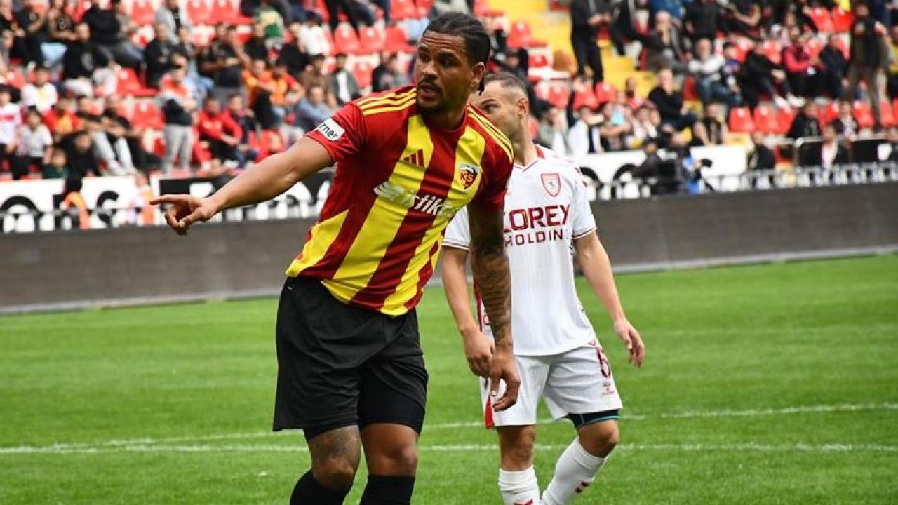 Onugkha Kayserispor'un gol yükünü çekiyor