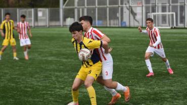 Talas Belediye Spor U 19 takımı sezonu galibiyetle kapadı
