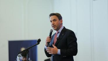 "Türkiye kullandığı enerjini 3'te 2'sini ithal ediyor"