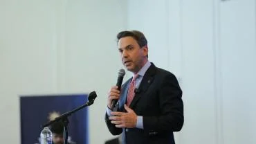 "Türkiye kullandığı enerjini 3'te 2'sini ithal ediyor"