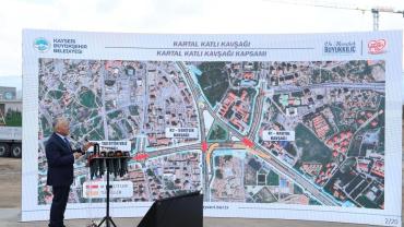 Başkan Büyükkılıç, Kartal Kavşağı'ndaki çalışmaları anlattı