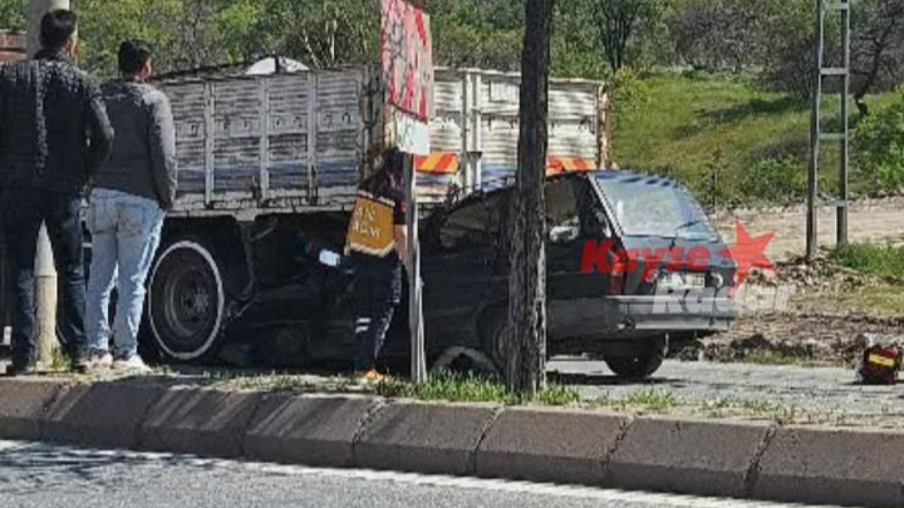 Hacılar’daki kazada anne öldü, oğlu yaralandı