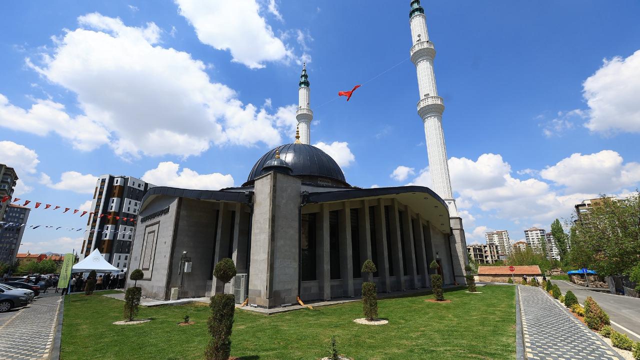 Osman - Fatma Fırıncı Cami açıldı