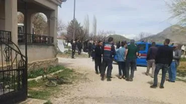 Tomarza'da eşini öldüren adam intihar etti